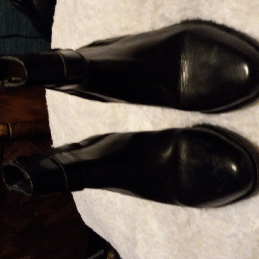 Women's boots